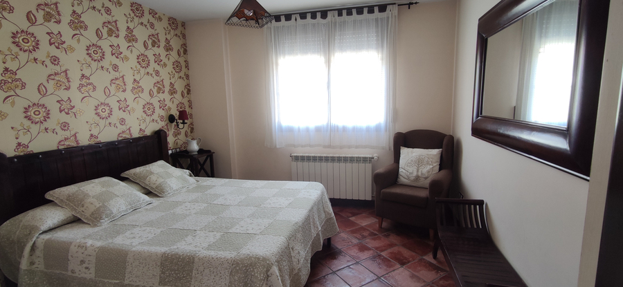 HabitaciÃ³n de casa rural 2